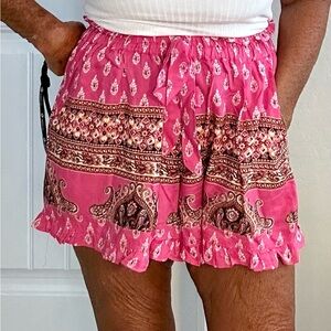 Francesca’s Mi Ami XS Pink Patterned Bag Shorts NWOT Boho